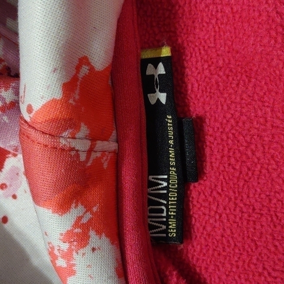 Under Armour Pink pull-over Hoodie - Picture 6 of 12
